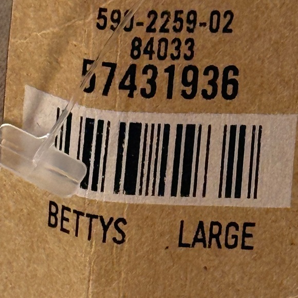 Lot of 2 Cream Summer Lightweight T-shirts Hollister American Eagle Size M/L - Picture 8 of 15